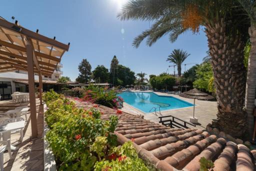 Dream Studio270M From The Beach Paphos ภายนอก รูปภาพ