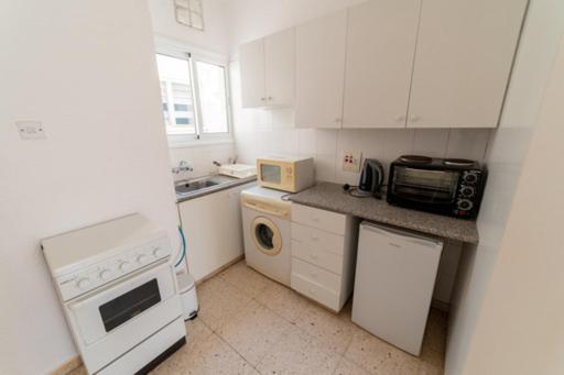 Dream Studio270M From The Beach Paphos ภายนอก รูปภาพ