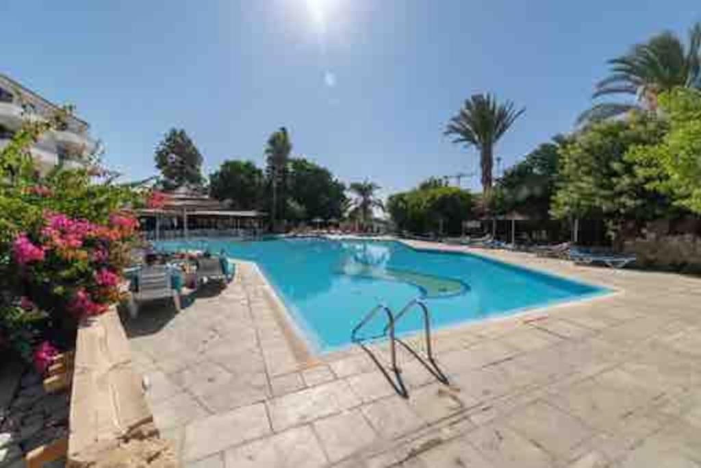Dream Studio270M From The Beach Paphos ภายนอก รูปภาพ