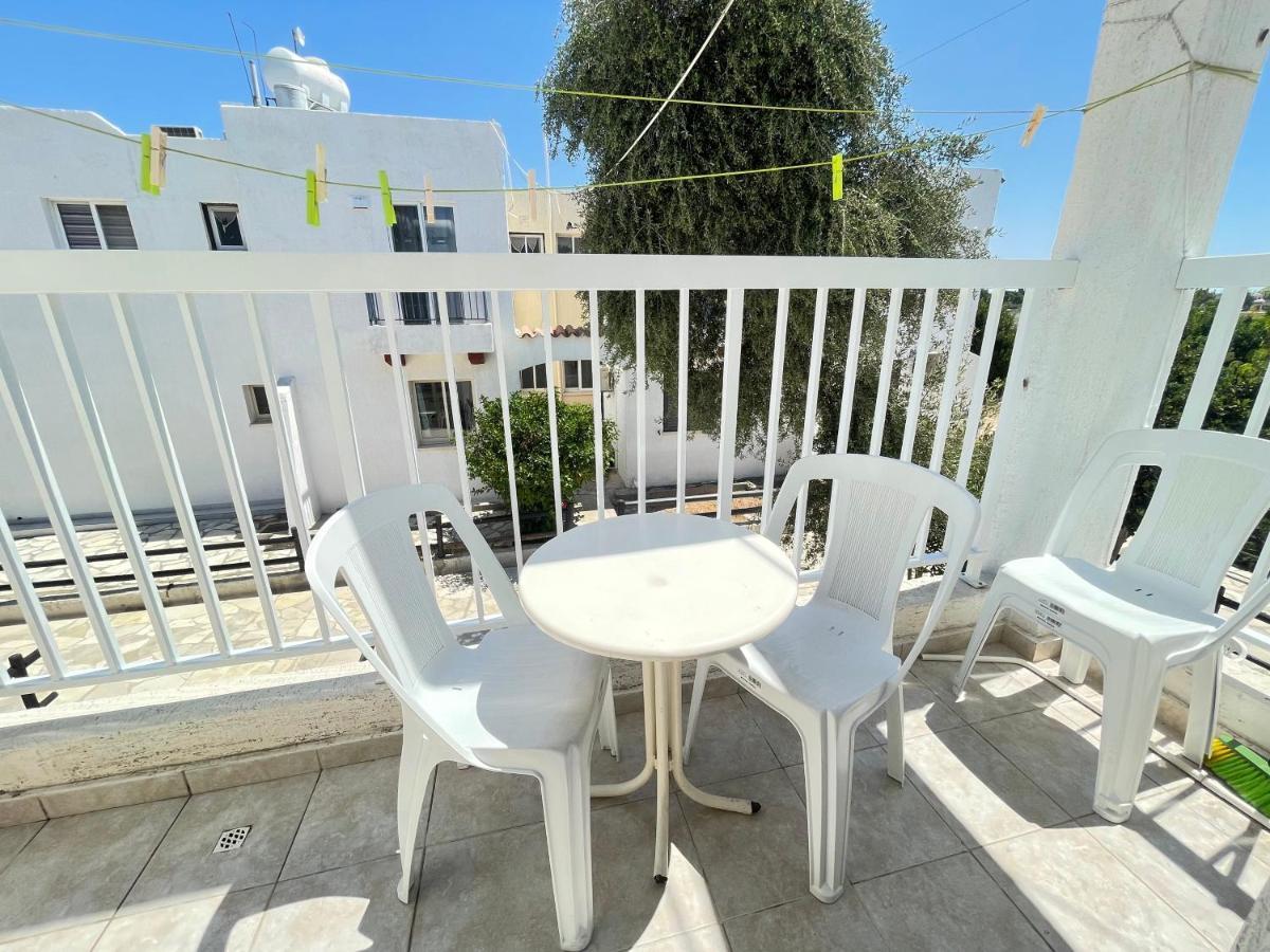 Dream Studio270M From The Beach Paphos ภายนอก รูปภาพ